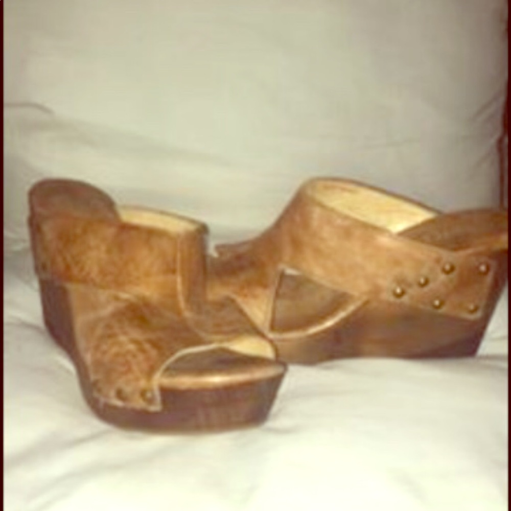 BED STU WOOD WEDGES NEVER WORN